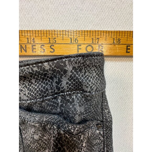 White House Black Market Womens Mini Skirt Lightweight Size 12 Black Snake Print - Picture 9 of 11